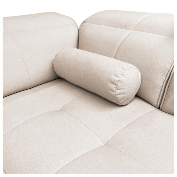 Overview of DIVANO corner sofa, emphasizing its spacious seating area