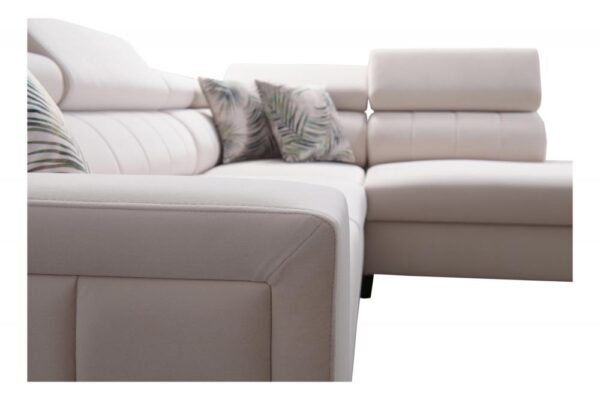 Baltico III Maxi sofa in a different angle, demonstrating its spacious design.