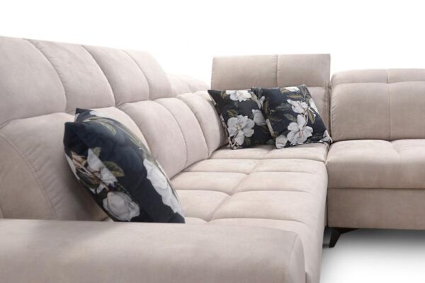 GOLDEN VII sofa in a neutral tone, versatile for various interior styles
