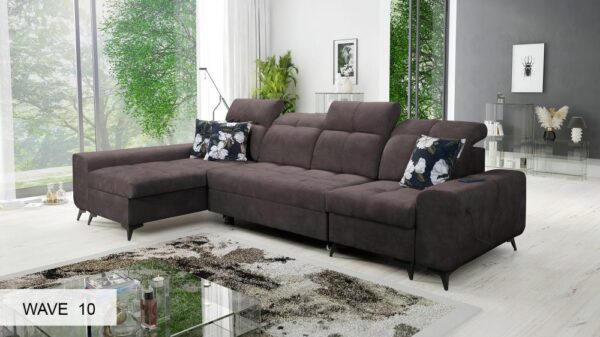 The GOLDEN XII sofa's durable construction and quality upholstery.