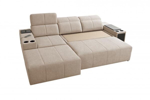 MINDY I sofa with pull-out sleeping function revealed