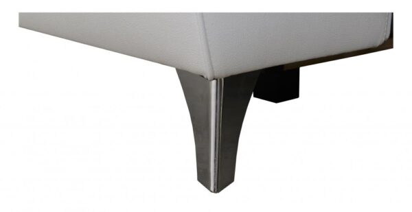 Elegant metal feet options for the MODIVO I MAXI modern corner sofa