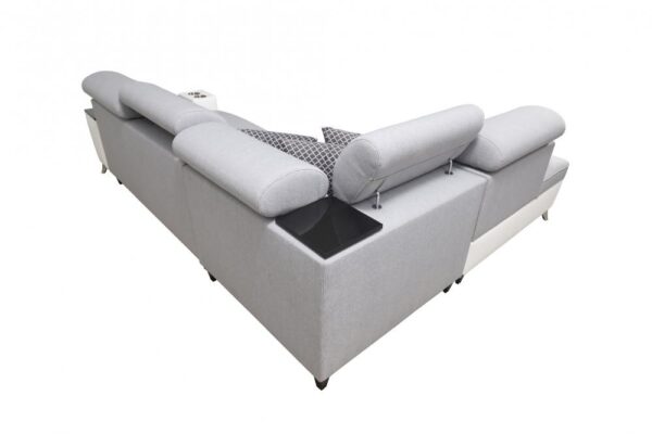 MODIVO VII sofa's adjustable headrests for optimal comfort and support