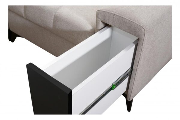 Internal view of GRECO I MAXI storage compartment for bedding