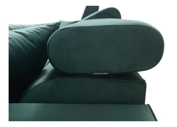 Veneto I sofa in a neutral tone, highlighting its comfortable seating