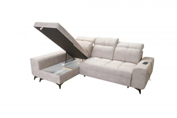 Frontal view of GOLDEN I corner sofa, highlighting adjustable headrests