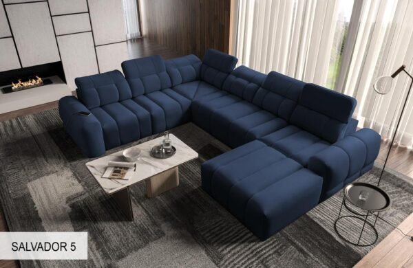 Comfortable AVELIO VIII lounge area, ideal for relaxation